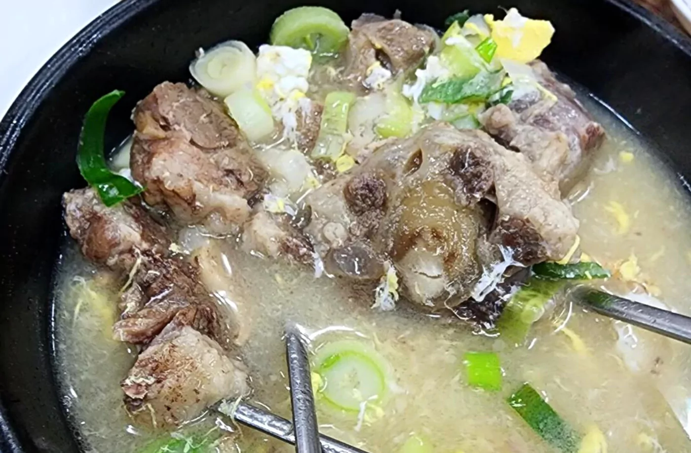 Easy Korean Oxtail Soup Recipe
