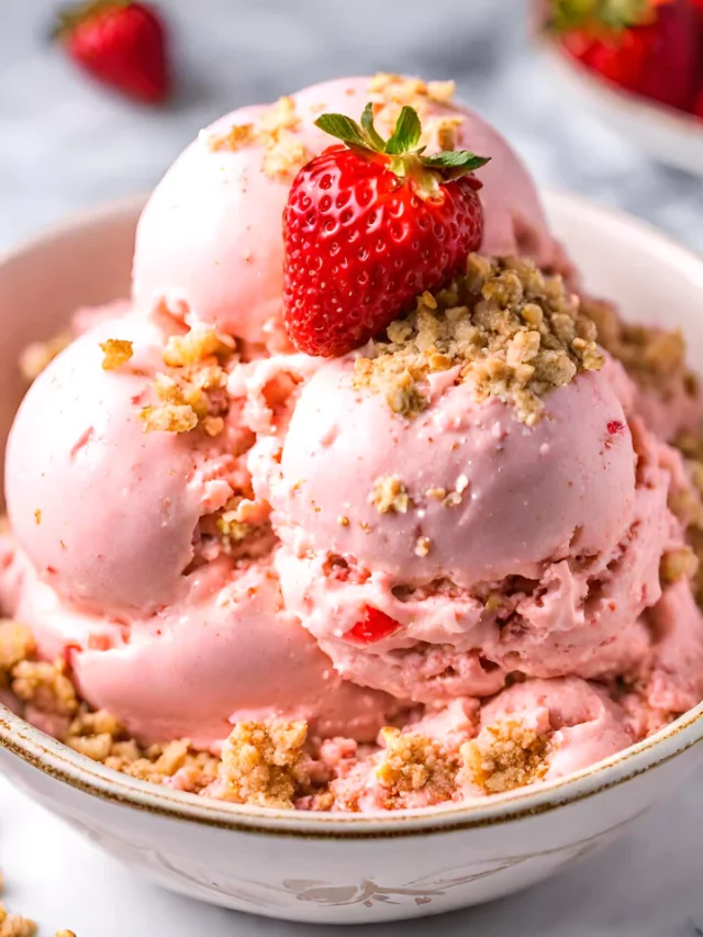 Easy Strawberry Shortcake Ice Cream